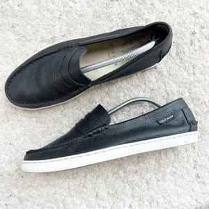 Cole Haan Men's Black Pebble Leather Slip On Penny Loafers Size 10.5